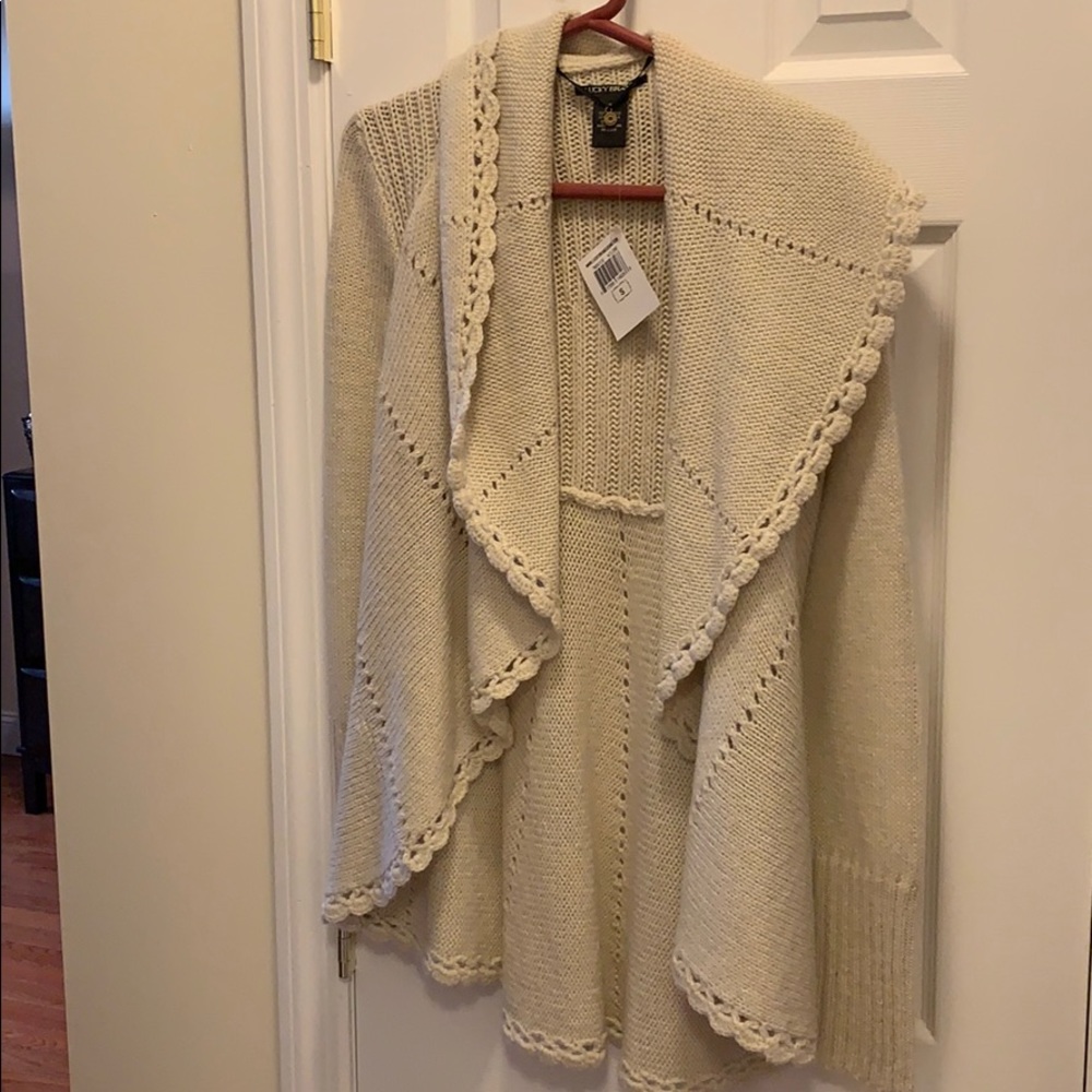 SALE 🔥 Lucky Brand Sweater
